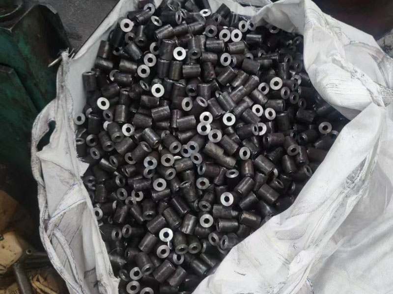 切割小口徑無縫管